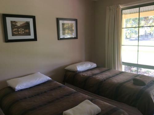 Hotel Winbi River Resort
