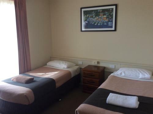 Hotel Winbi River Resort