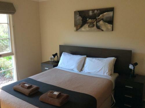 Hotel Winbi River Resort