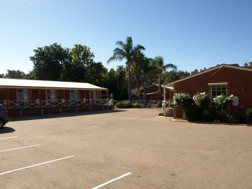 Old Coach Motor Inn Echuca