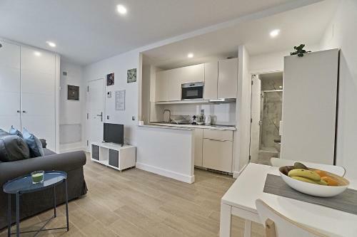 Apartamento Malib� Canteras Studio 8 - Playa, Wifi, Smarttv, AC