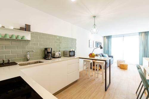 Apartamento Luxury Penthouse With Jacuzzi La Strada