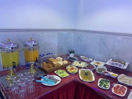 ???? ????? Thekra Hotel