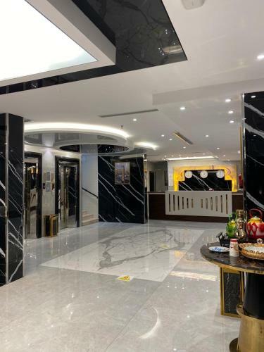 ???? ????? Thekra Hotel