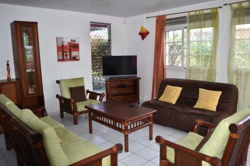 Villa Framboisine/ Bayalocation