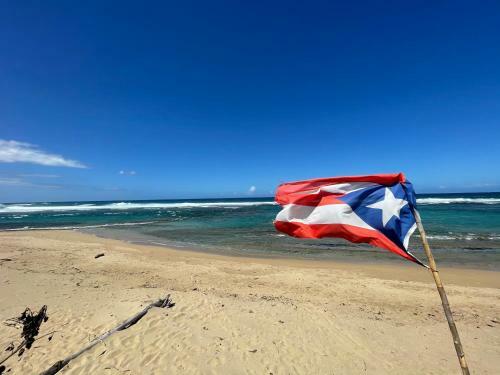 Shacks Beach Isabela Pr - Entire House Or Private Rooms