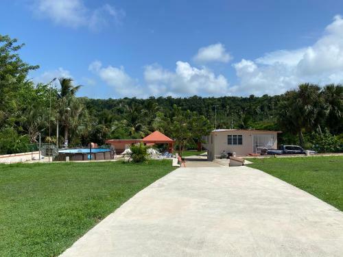 Shacks Beach Isabela Pr - Entire House Or Private Rooms