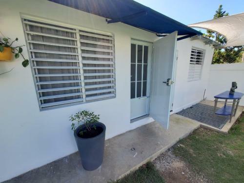 Lovely Apartment 8 Minute Walk To The Beach