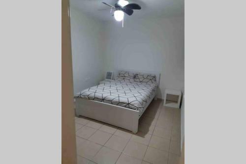 Stylish Private Garden Apartment W/ A Pool & Gym.
