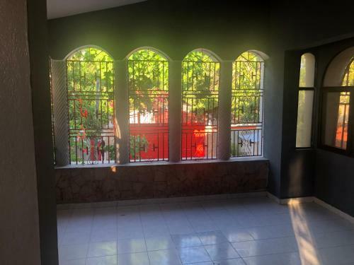 Hostal Skye Bar & Lounge