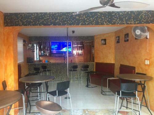 Hostal Skye Bar & Lounge