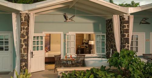 Hotel Sandals Halcyon Beach All Inclusive - Couples Only
