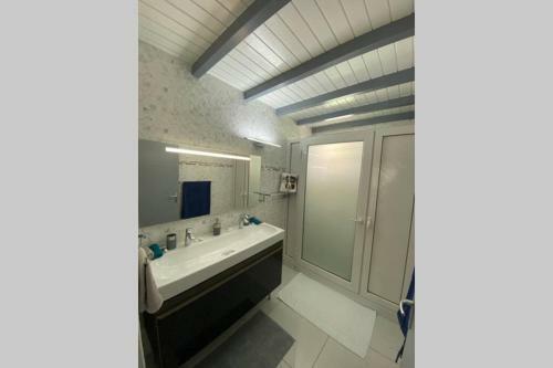 Magnifique Villa Florence � Petit Canal