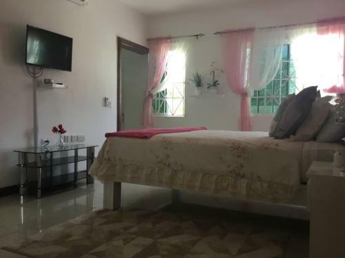 Hostal Cool Breeze Discovery Bay