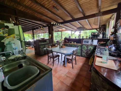 Hostal Racoon Lodge