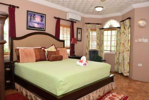 Day-o And Daylight Villas