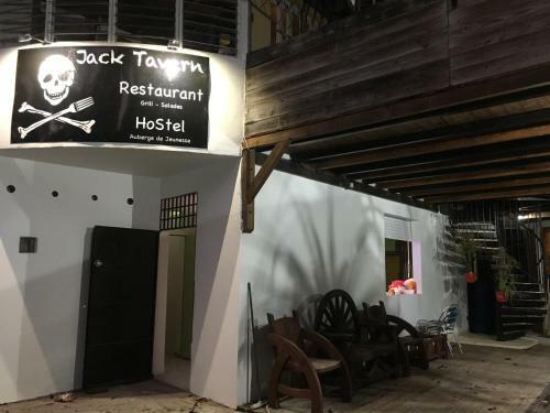Albergue Jacktavern - Auberge de Jeunesse