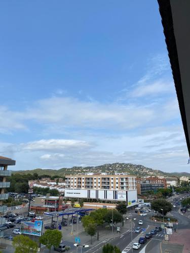 Cosy 1-bed Apartment With Pool