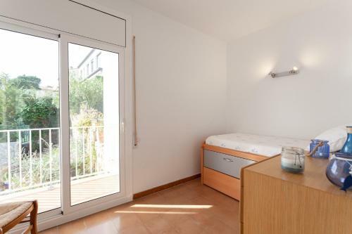 Villa Holiday House In A Garden With View