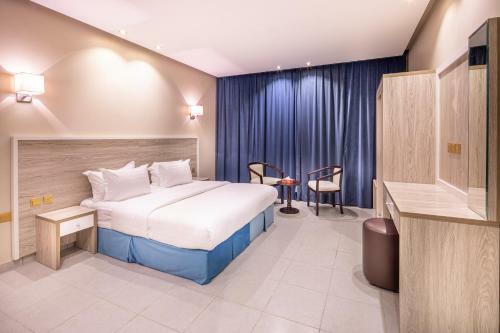 Hotel Kyona Purple -al Qurayat