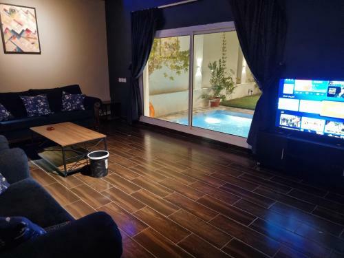 Valley Villa