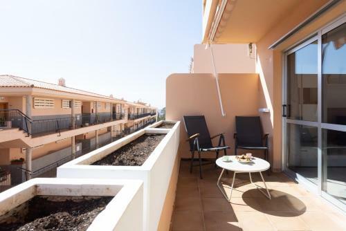 Apartamento Home2book Los Cristianos, Pool & Beach