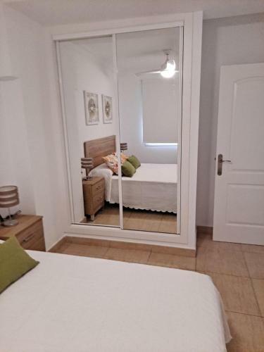 Apartamento En Edificio Marte Los Cristianos