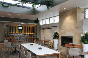 The Lakes Hotel