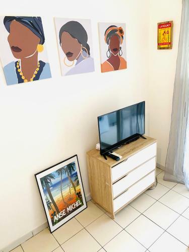 Apartamento Charmant Studio �quip� Climatis� 100m Plage Du Diamant
