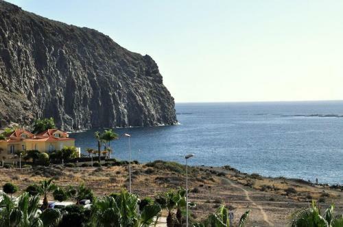 Apartamento Loscristianos Front Line Of Ocean Wifi
