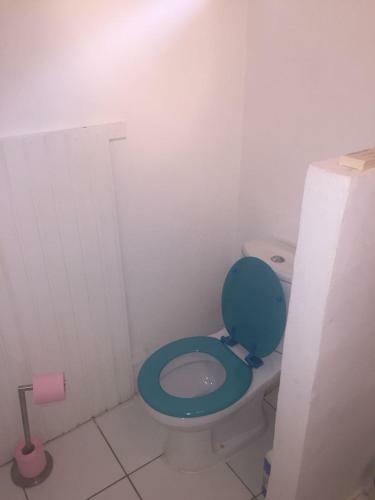 Hostal Location Bas De Maison