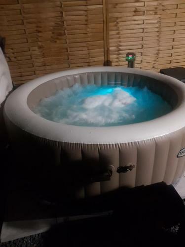 Sweety Paradise Jacuzzi ,intimit� Z�nitude Et Plages