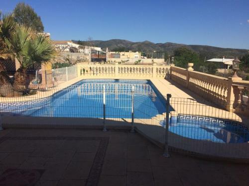 Spacious Villa With Large Private Pool And Incredible Views