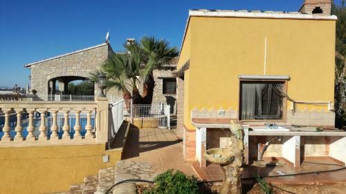 Spacious Villa With Large Private Pool And Incredible Views