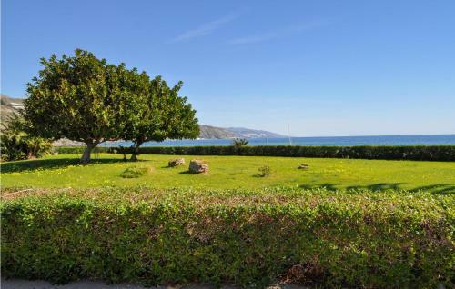 Nice Apartment In L�jar W/ Wifi And 2 Bedrooms