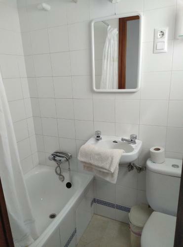 Hostal Pensi�n Larra