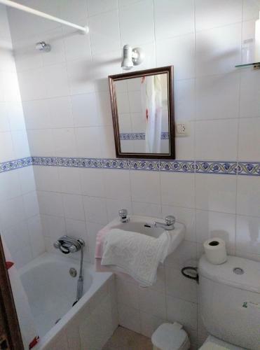 Hostal Pensi�n Larra