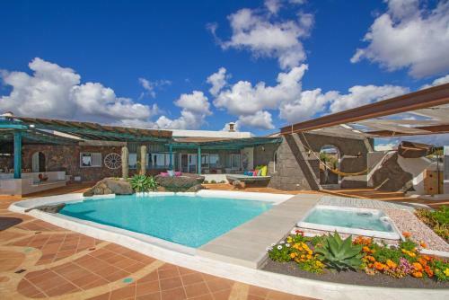 Villa Dafmir