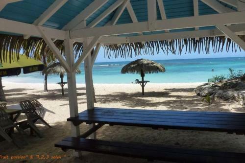Apartamento Jolie Studio Meubl� Avec Petite Vue Mer