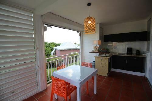 Apartamento Jolie Studio Meubl� Avec Petite Vue Mer