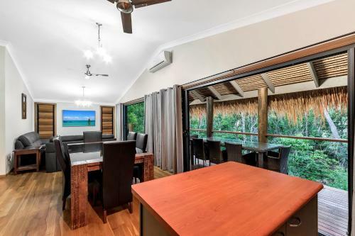 Big4 Airlie Cove Resort & Caravan Park