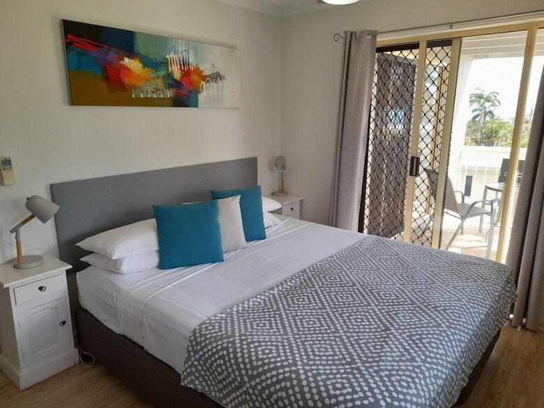 Aparthotel Airlie Apartments