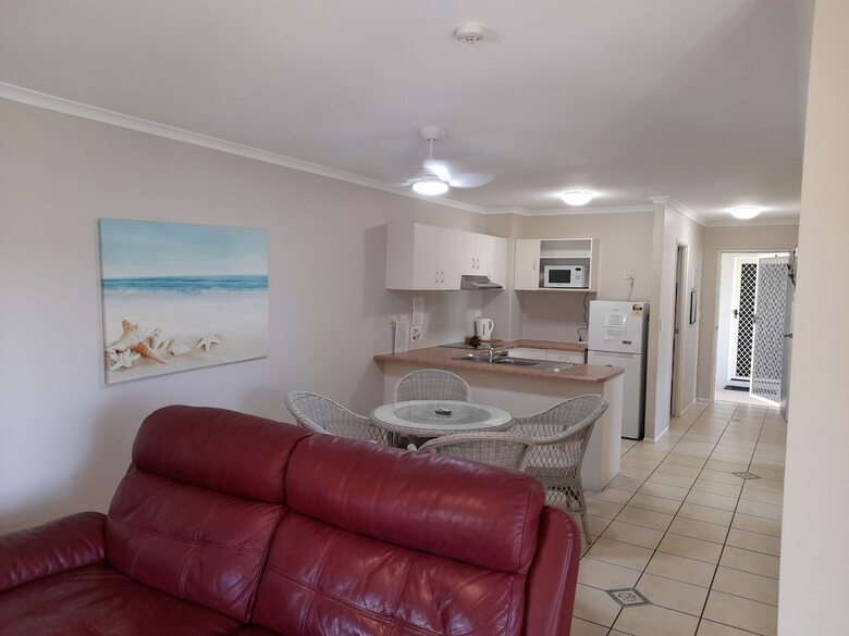 Aparthotel Airlie Apartments