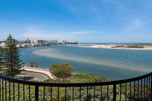Apartamentos Windward Passage