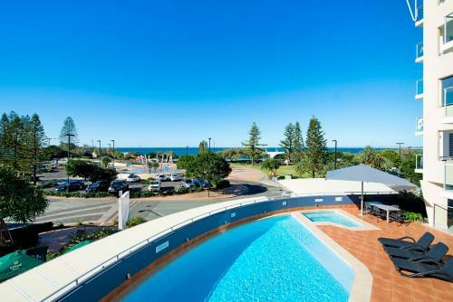 Hotel Shearwater Resort
