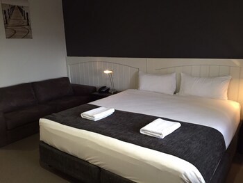 Ace Motor Inn