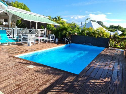 Bed & Breakfast D�sir Tropical