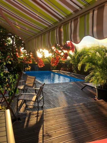 Bed & Breakfast D�sir Tropical