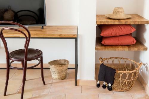 Curolla Petit Hotel