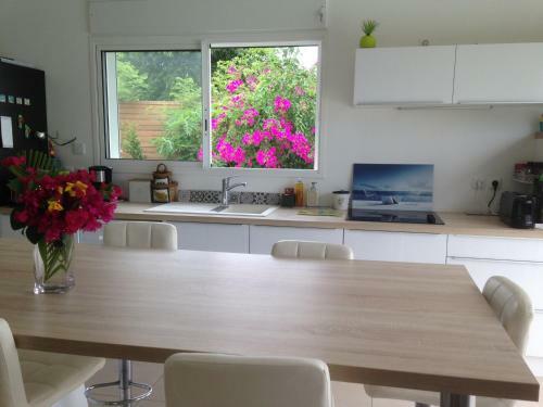 Bed & Breakfast Chambre D'h�te Coeur-coco Piscine